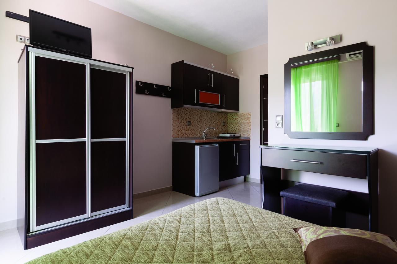 Anthodi Hotel Ставрос Екстериор снимка